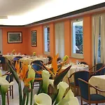 Hotel Sud Est By Fam Rossetti 3*