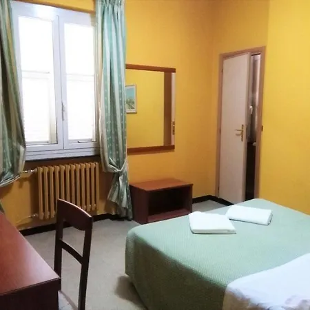 Szálloda Sud Est By Fam Rossetti 3*