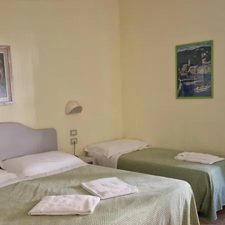 Sud Est By Fam Rossetti Szálloda 3*