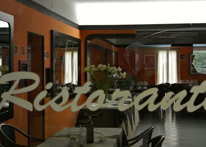 Sud Est By Fam Rossetti