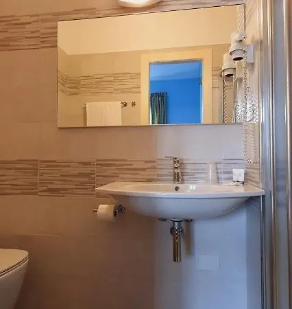 Hotel Sud Est By Fam Rossetti Lavagna