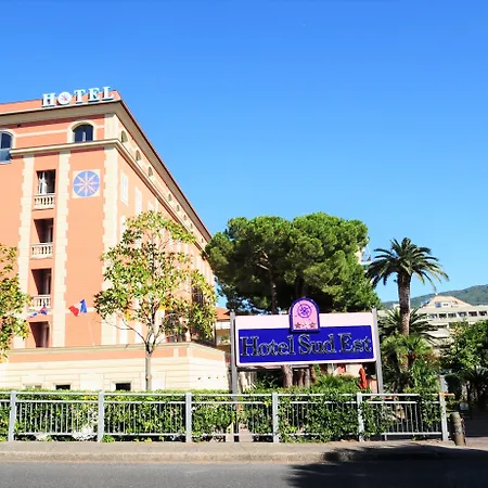 Hotel Sud Est By Fam Rossetti 3*