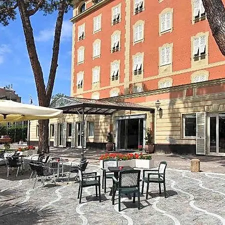Hotel Sud Est By Fam Rossetti Lavagna