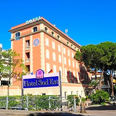 Sud Est By Fam Rossetti Hotel