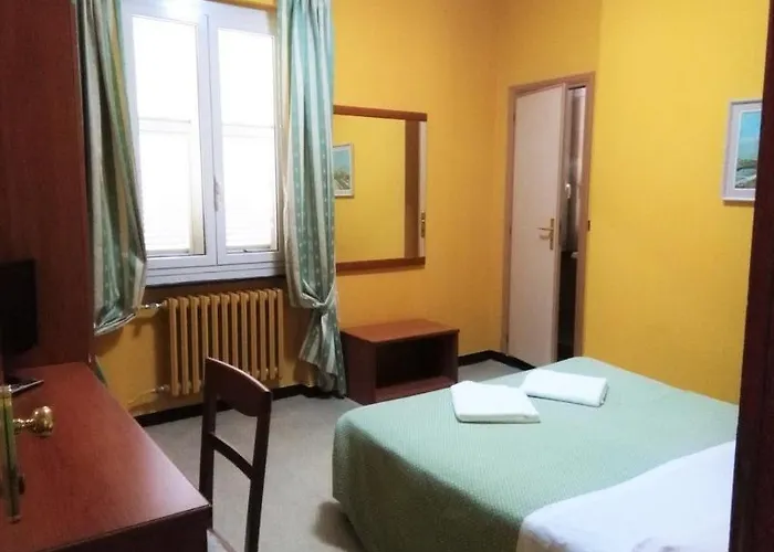 Hotel Sud Est By Fam Rossetti 3*