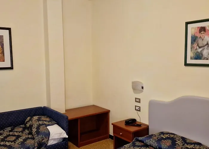 Sud Est By Fam Rossetti