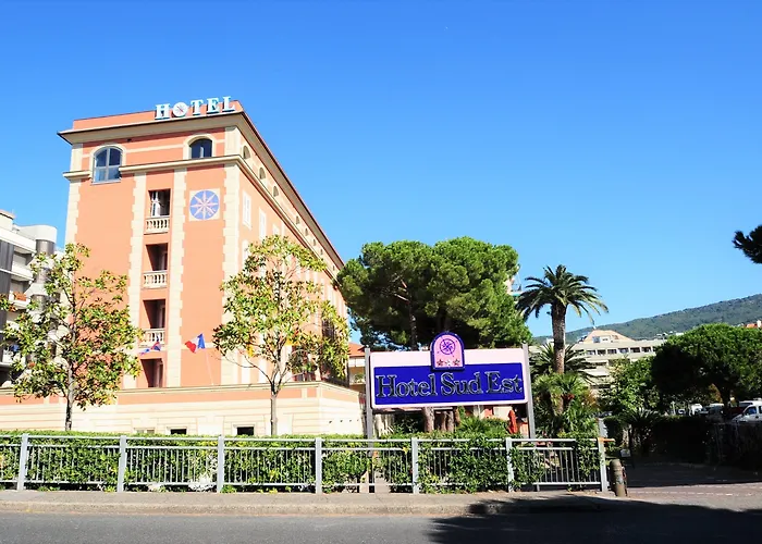 Hotel Sud Est By Fam Rossetti 3*