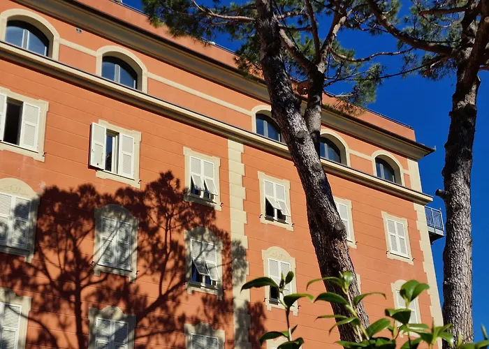 Hotel Sud Est By Fam Rossetti 3*