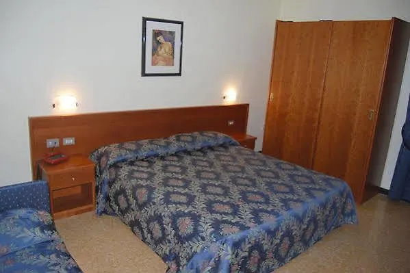 Hotel Sud Est By Fam Rossetti Lavagna