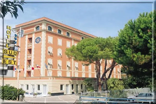 Sud Est By Fam Rossetti 3* Lavagna